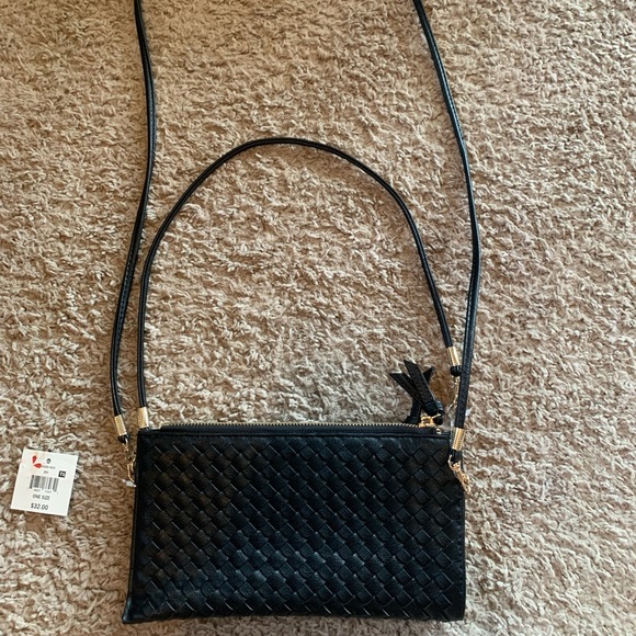 Handbags - BRAND NEW Black purse